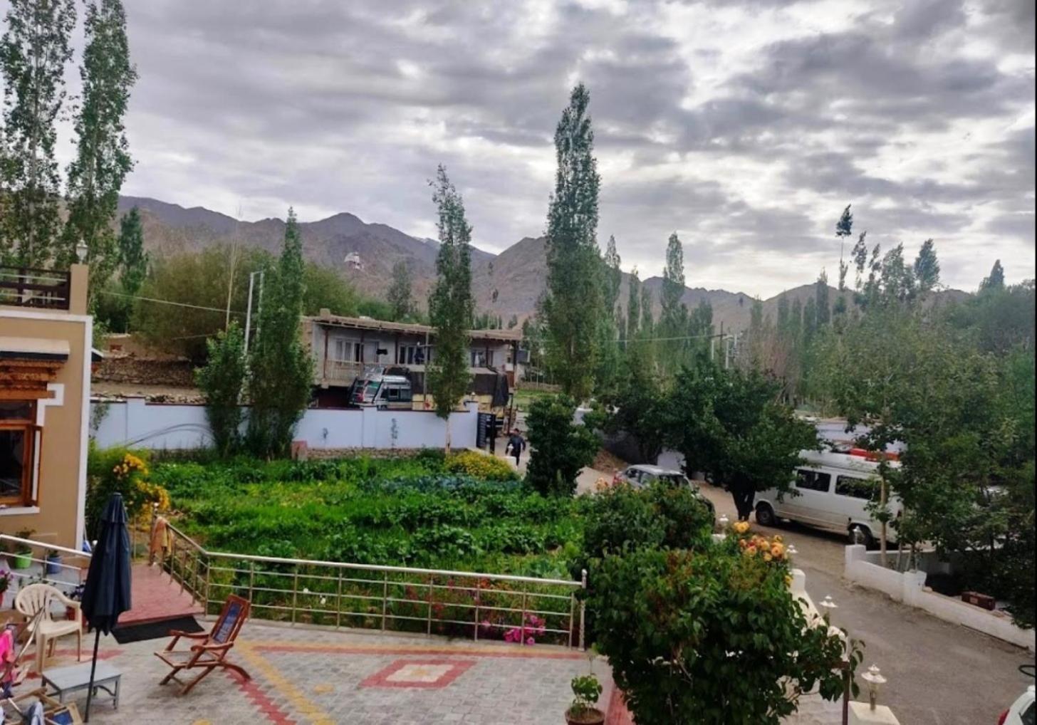 Tih Hotel Jorchung Leh Exterior photo