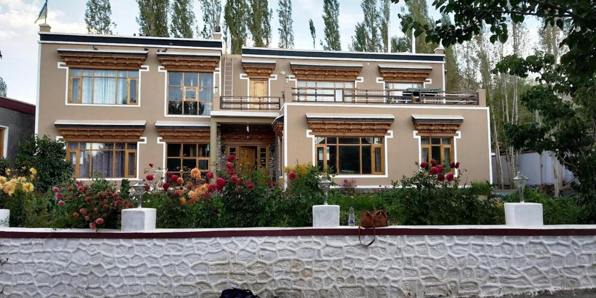 Tih Hotel Jorchung Leh Exterior photo